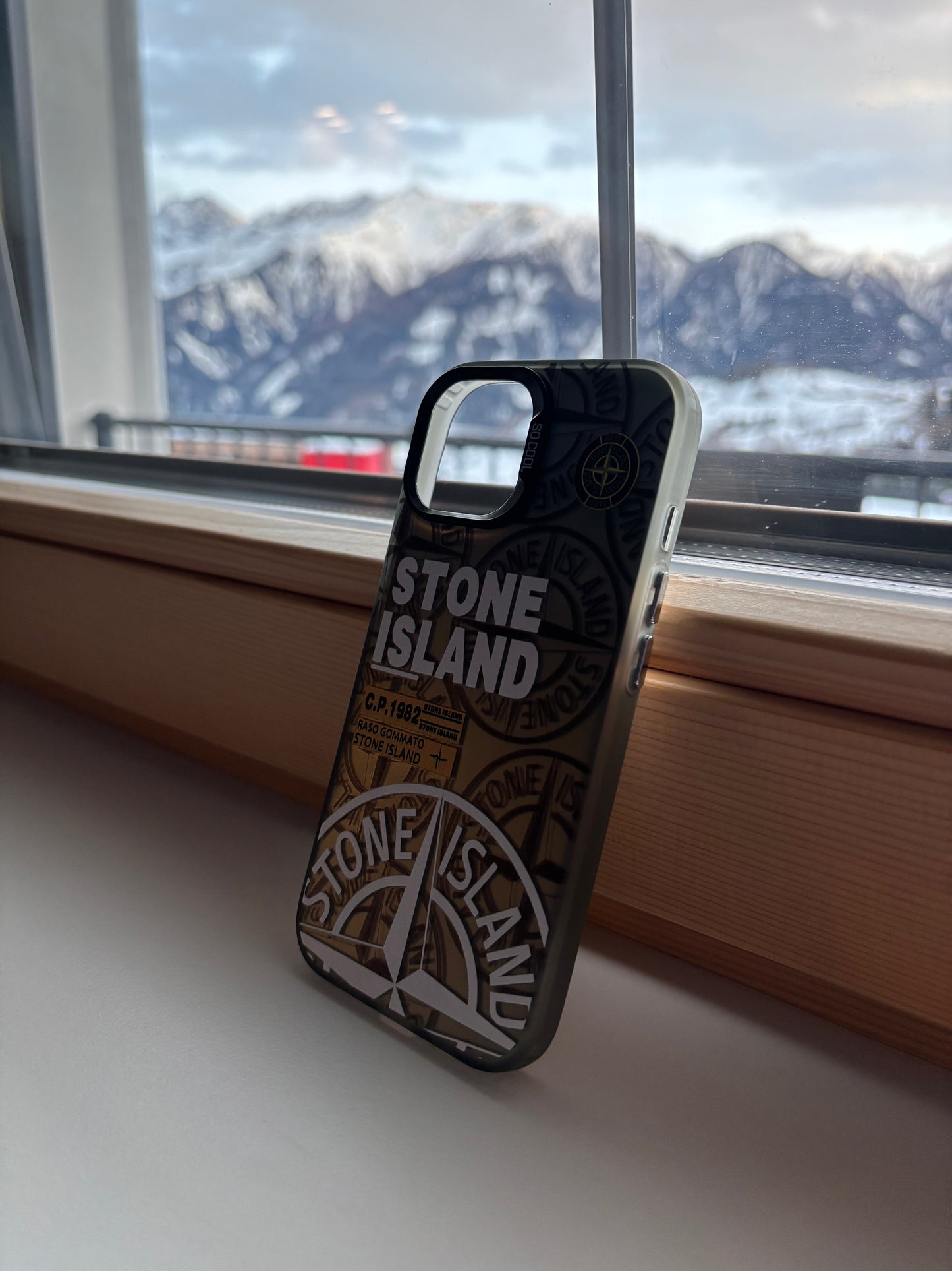 Stone Island phone case (black)