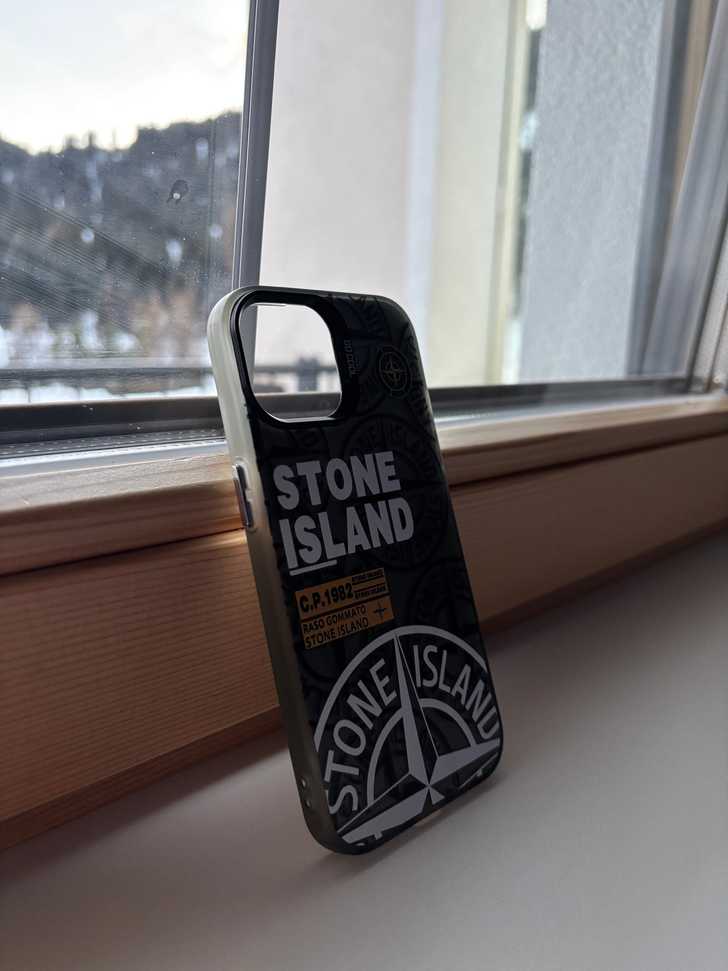 Stone Island phone case (black)